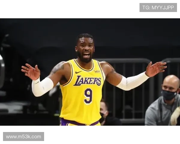 廖三宁半场出战12分钟完美表现 四投全中斩获10分2篮板3助攻1盖帽